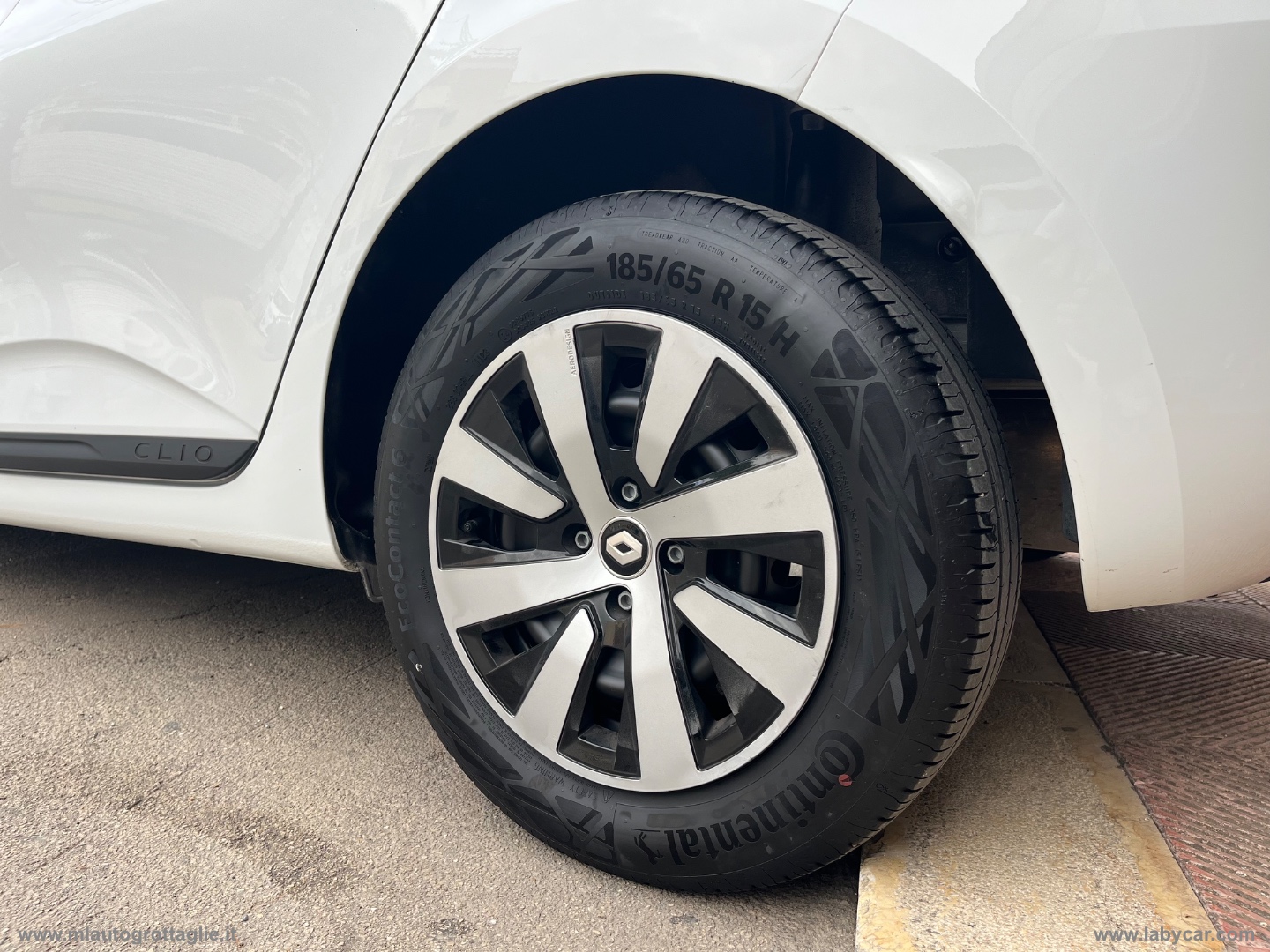 Clio SCe 65 CV 5p. Equilibre - immagine 11
