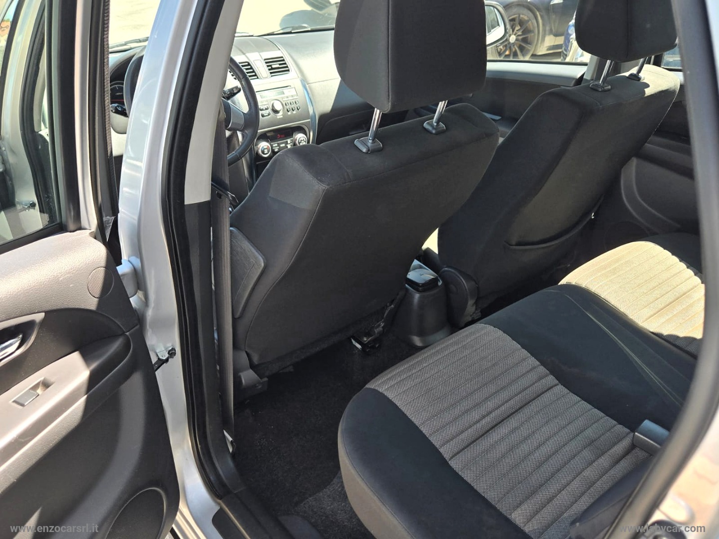 Sedici 2.0 MJT 4x4 Emotion - immagine 11