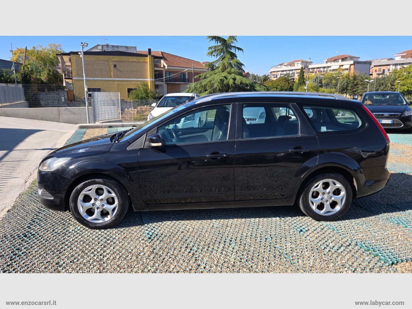 Focus 1.6 TDCi 90CV SW Ikon AUTOCARRO 4 POSTI N1 - immagine 11