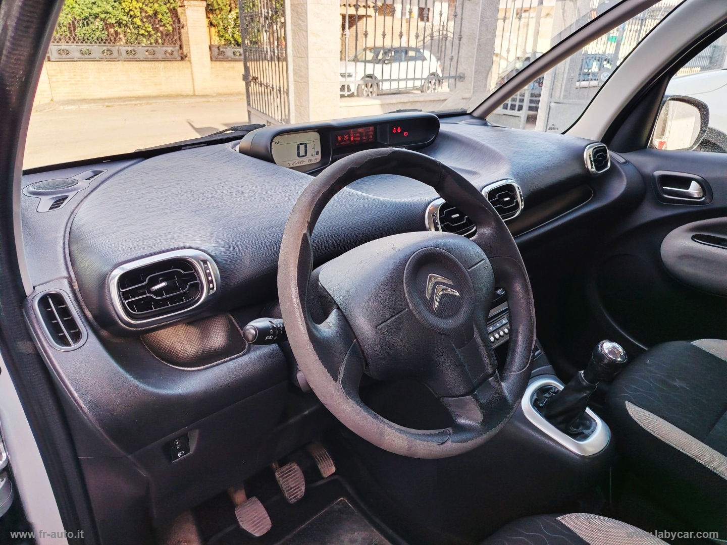 C3 Picasso 1.6 HDi 90 Exclus. Limited 2 - immagine 11