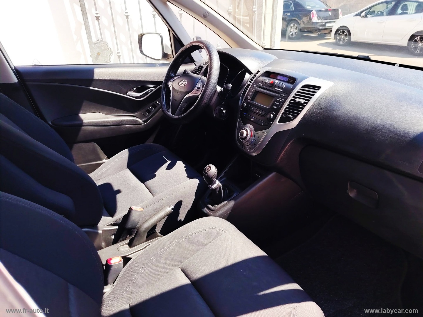 ix20 1.4 CRDI 77 CV Comfort - immagine 11