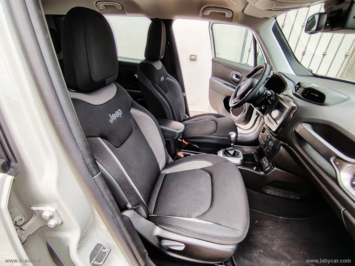 Renegade 1.6 Mjt 130CV LONGITUDE - immagine 11