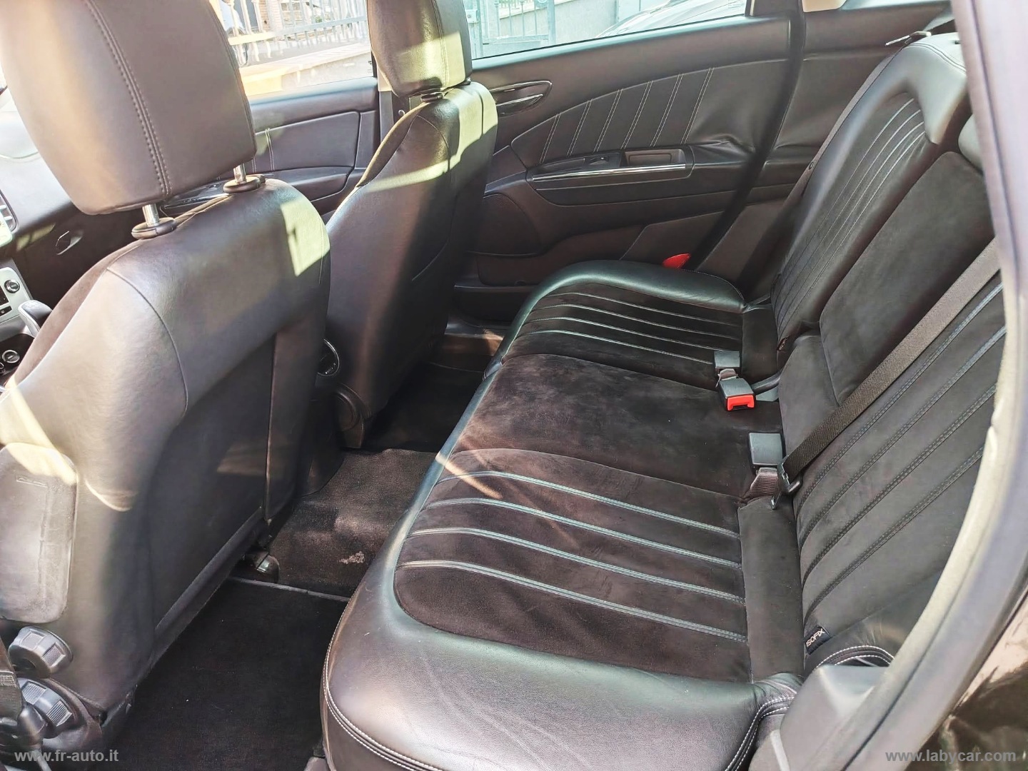 Delta 1.9 MJT Twinturbo Executive - immagine 11