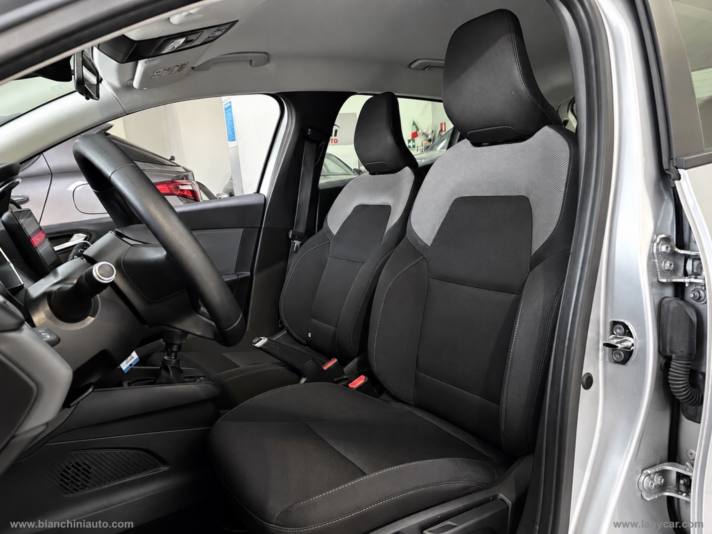 Clio Blue dCi 8V 85 CV 5p. Business - immagine 11