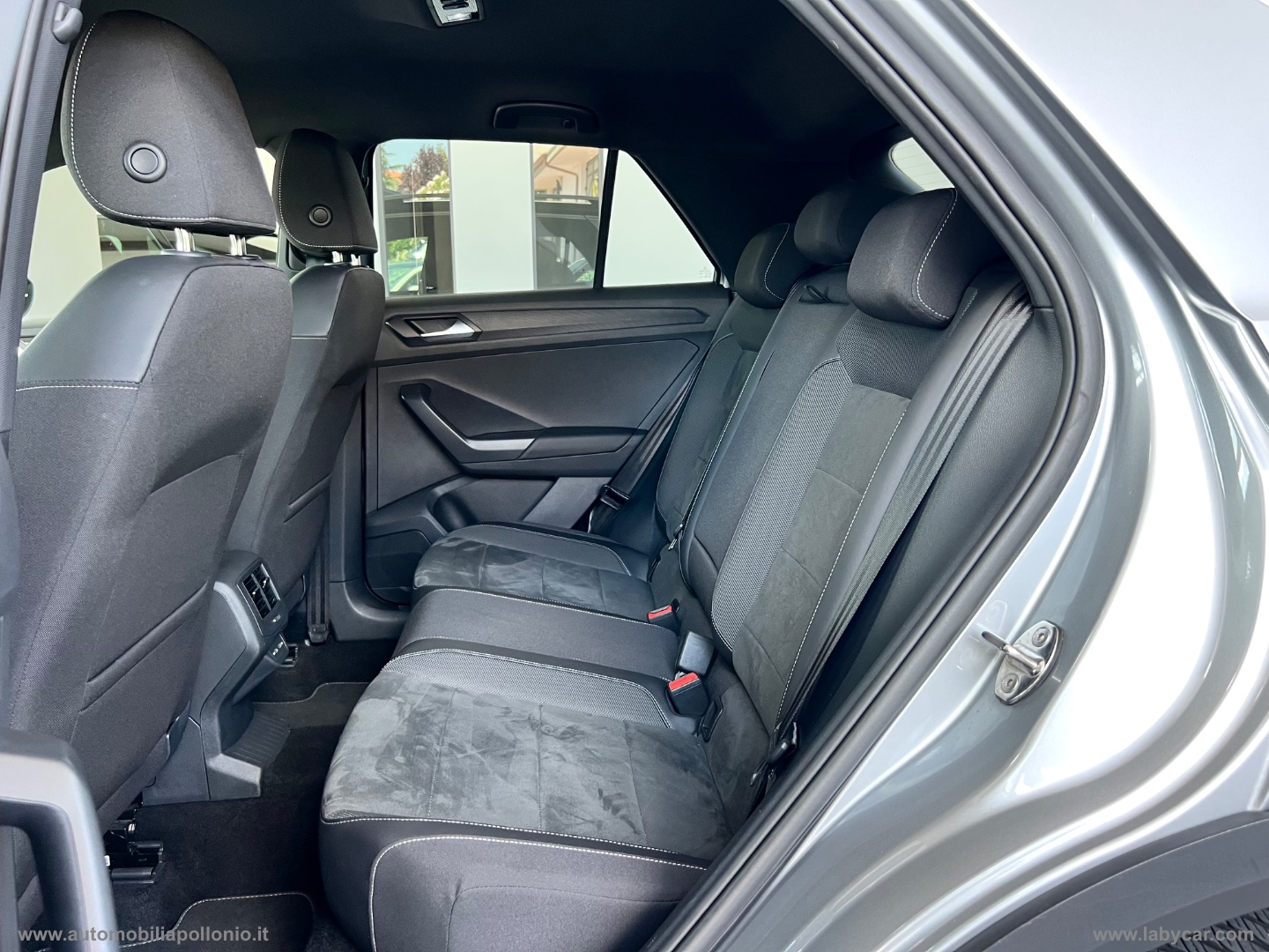 T-Roc 2.0 TDI SCR 150 CV DSG R-Line - immagine 11
