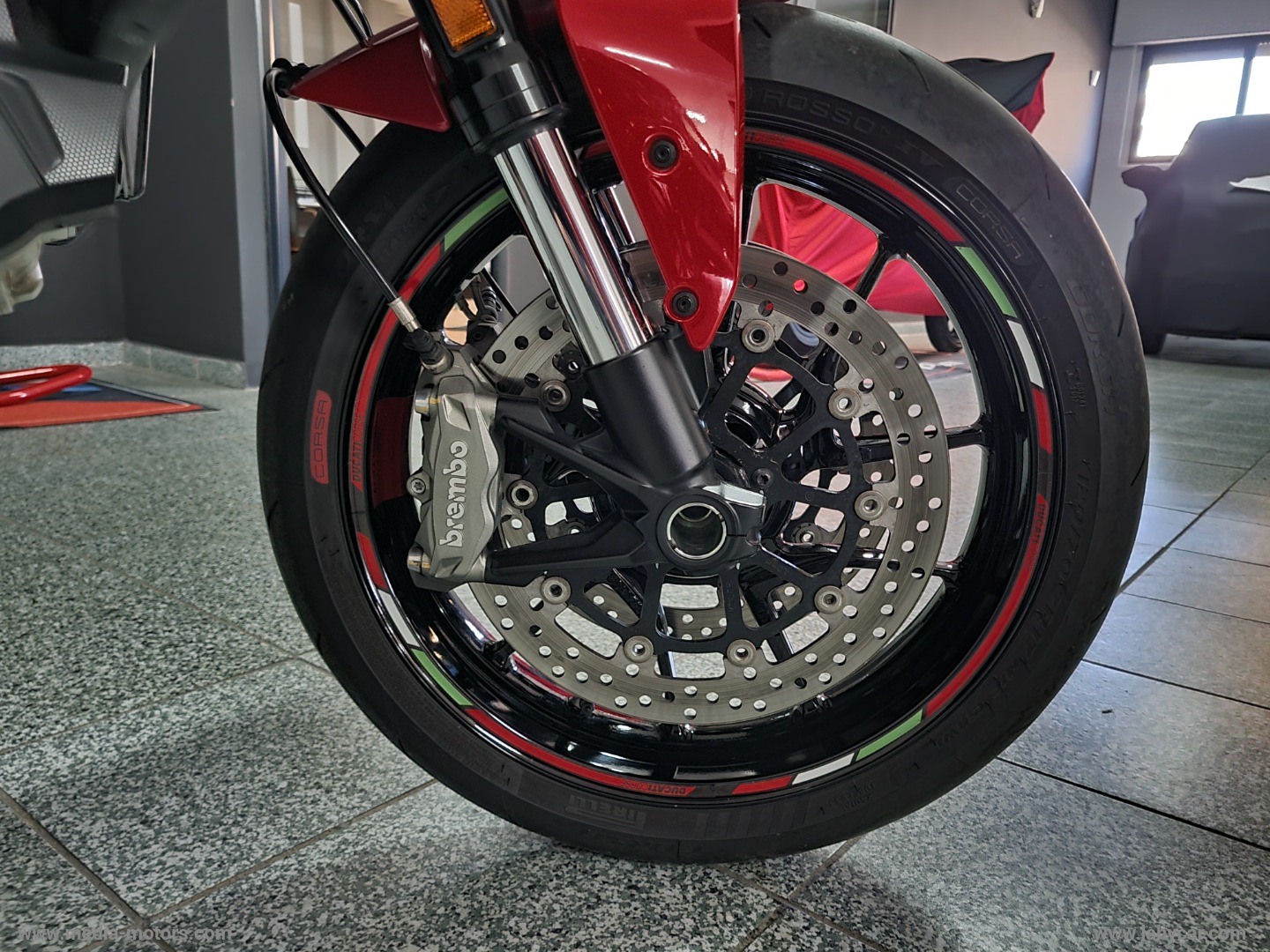 MONSTER 937 PLUS - immagine 11
