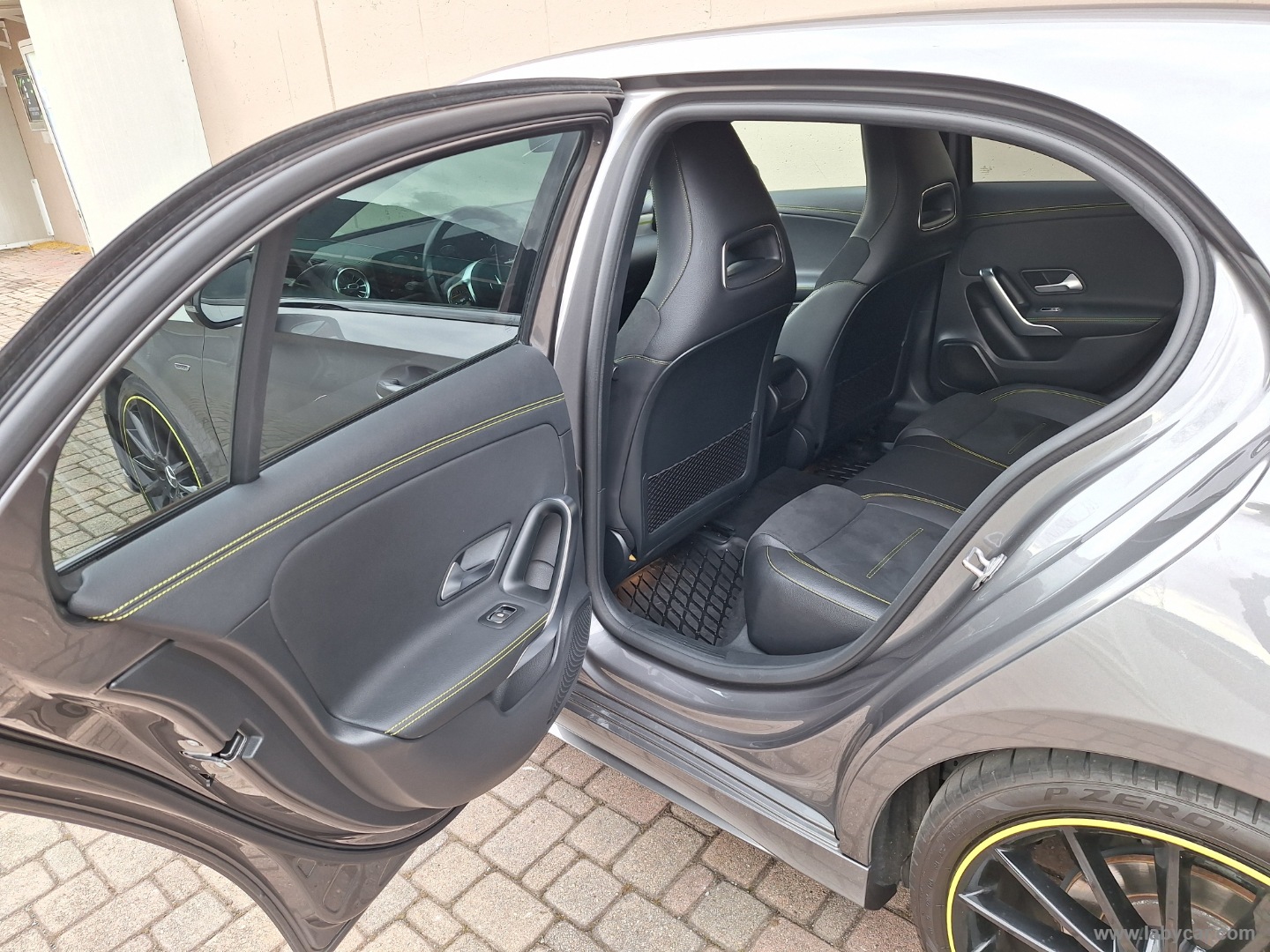 A 250 Automatic Premium EDITION ONE SERVICE UFFICIALI - immagine 11