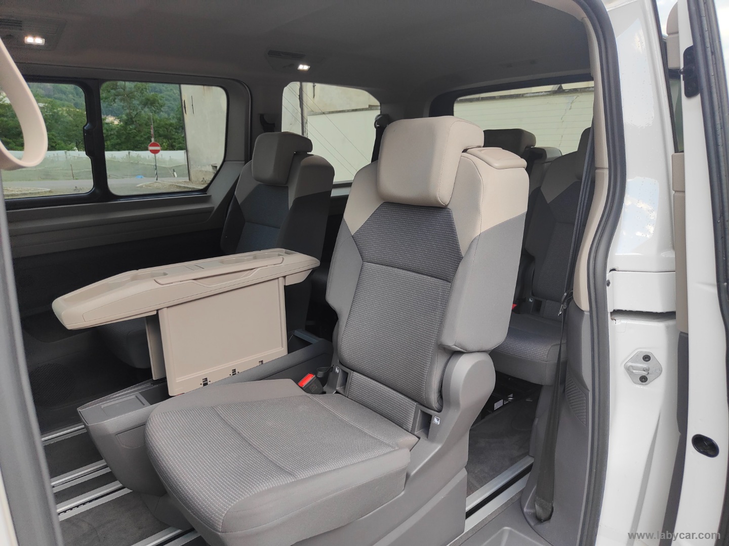 Multivan 1.4 TSI eHybrid Life GARANZIA VW - immagine 11
