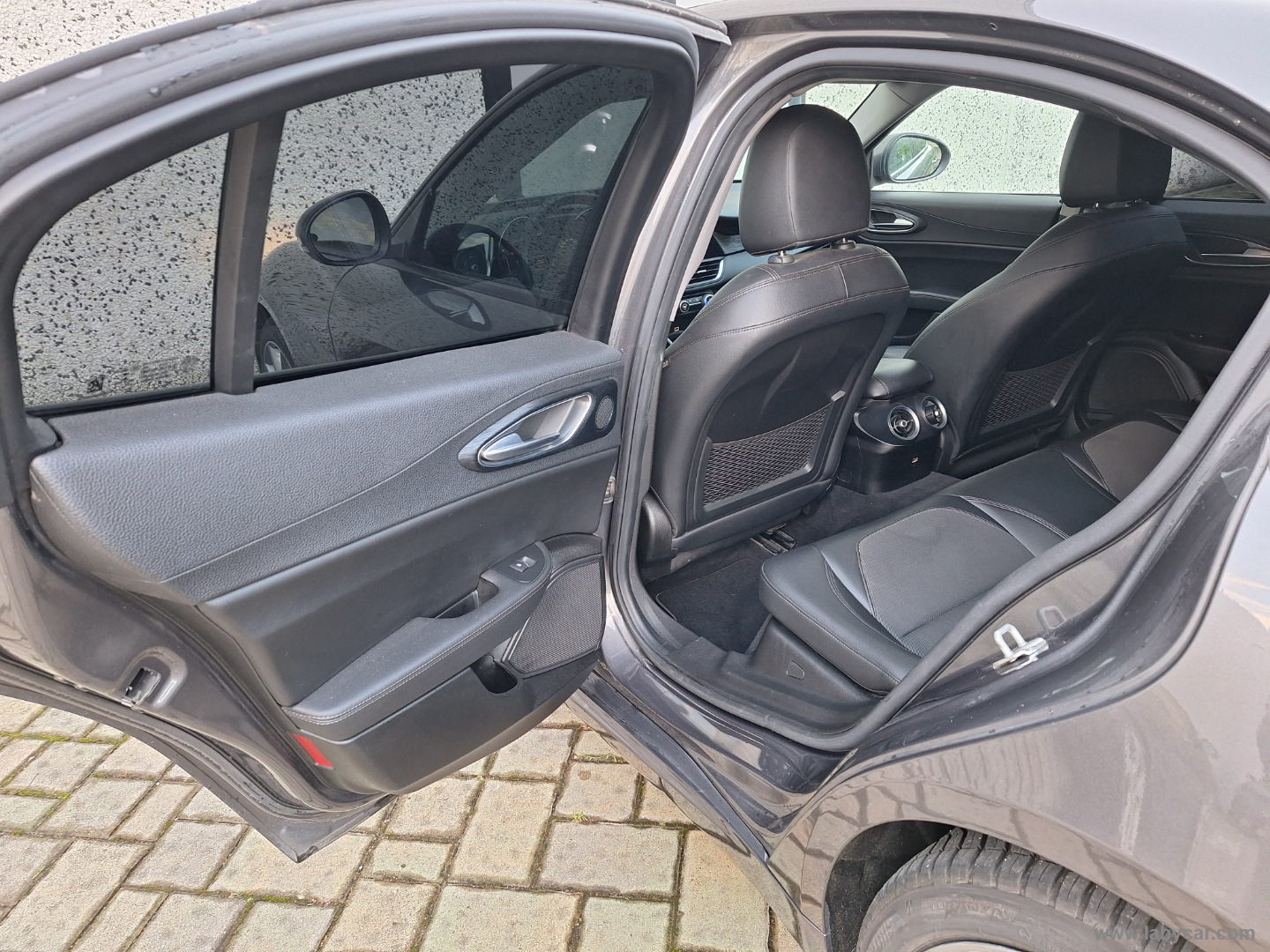 Giulia 2.2 TD 160 CV AT8 SOLO *70000KM* - immagine 11