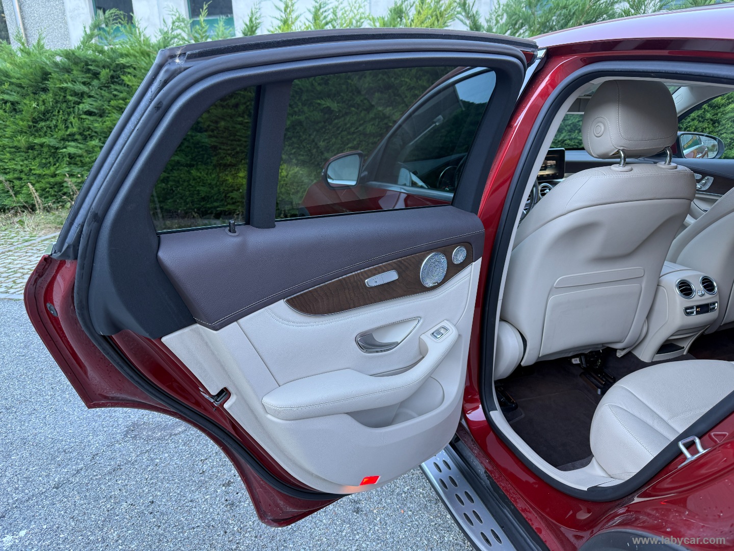 GLC 250 d 4Matic Coupé Premium TETTO GANCIO 360 CAMERA - immagine 11