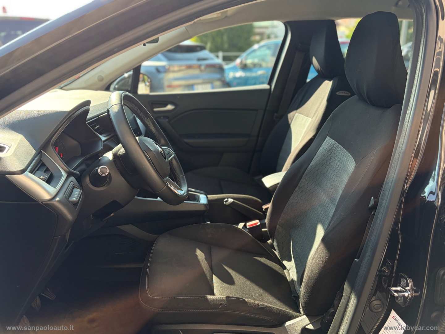 Captur TCe 12V 100 CV Business - immagine 11