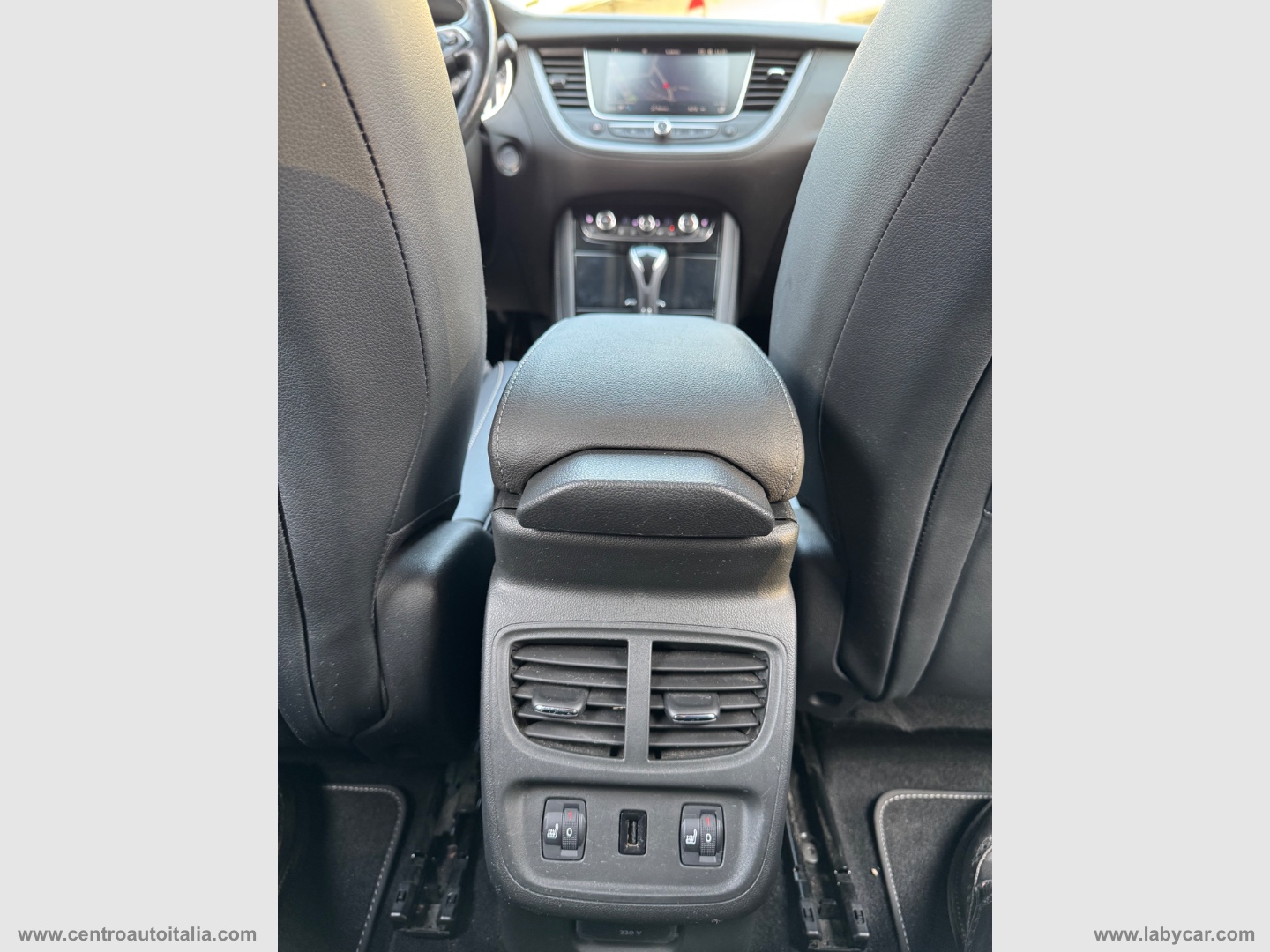 Grandland X 2.0 D Ecotec S&S aut. Ult. - immagine 11