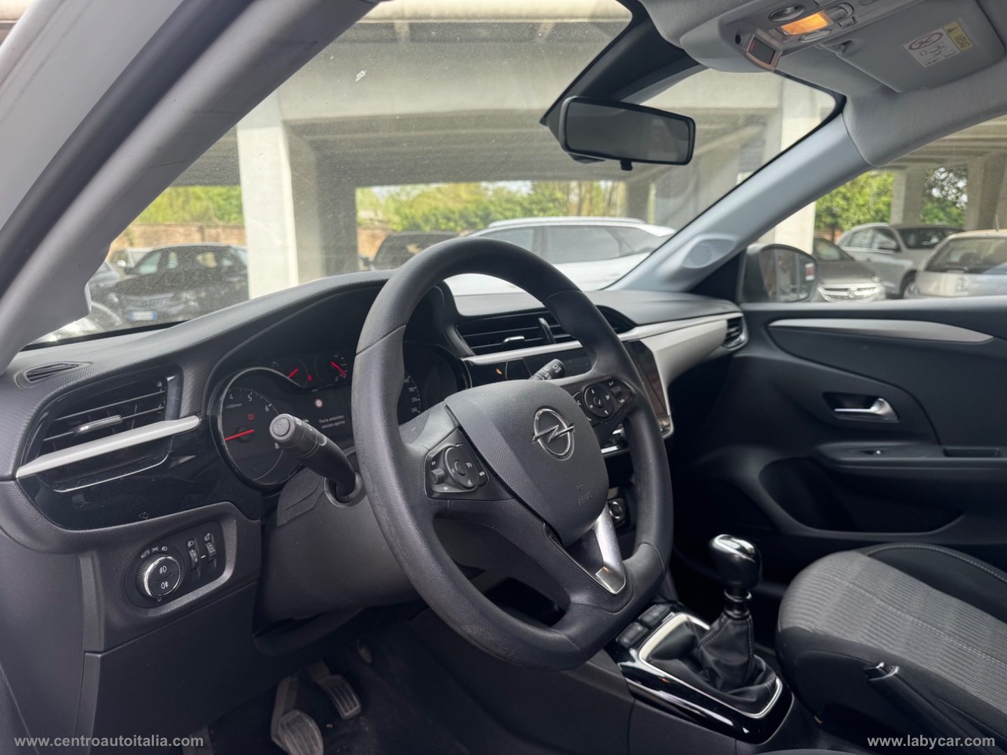 Corsa 1.5 D 100 CV Blitz Edition - immagine 11