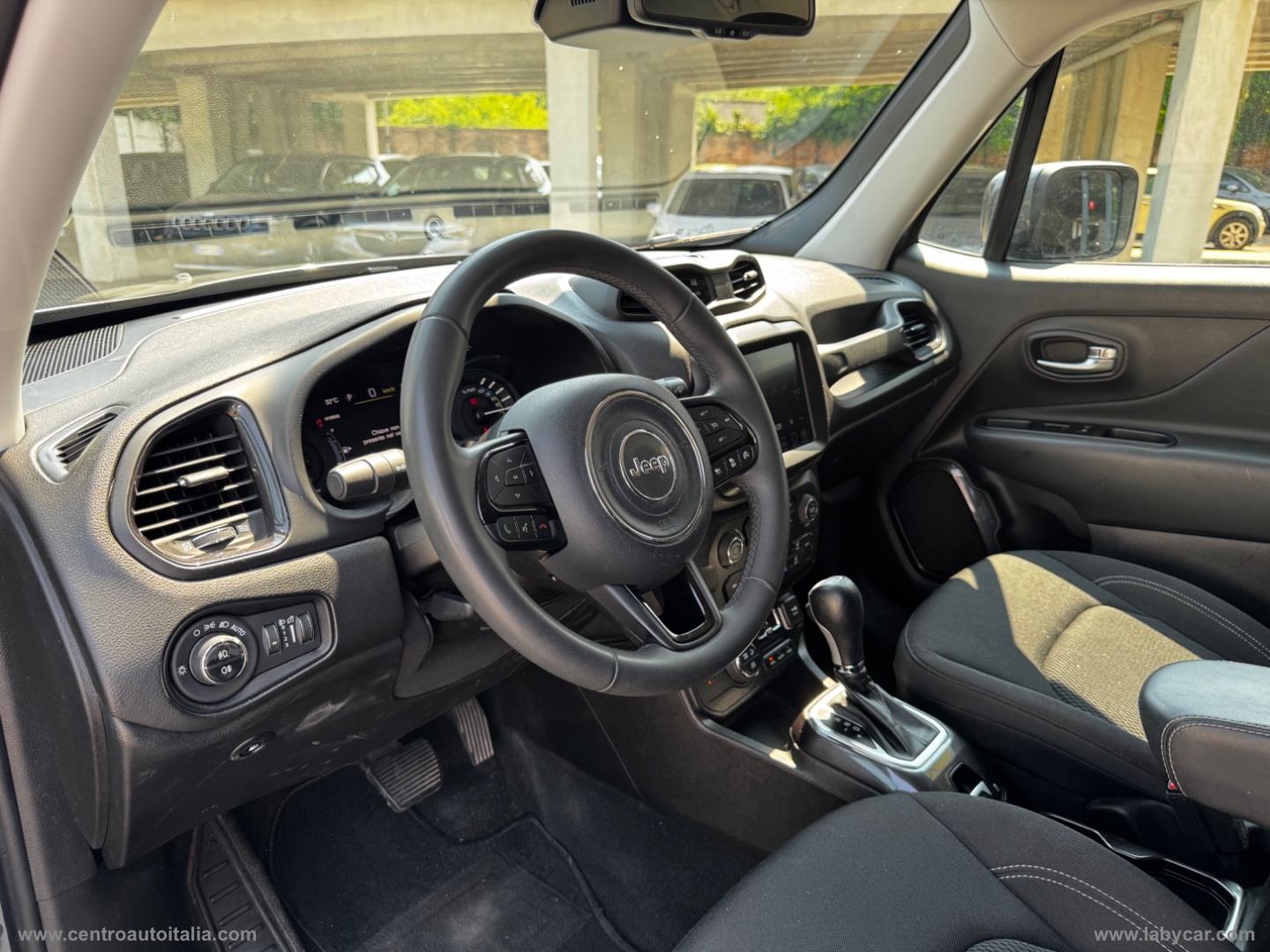 Renegade 1.3 T4 PHEV 4xe Trailhawk - immagine 11