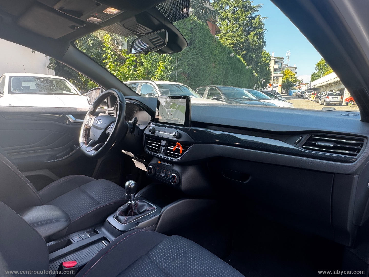 Focus 1.5 EcoBlue 120CV 5p. ST Line - immagine 11