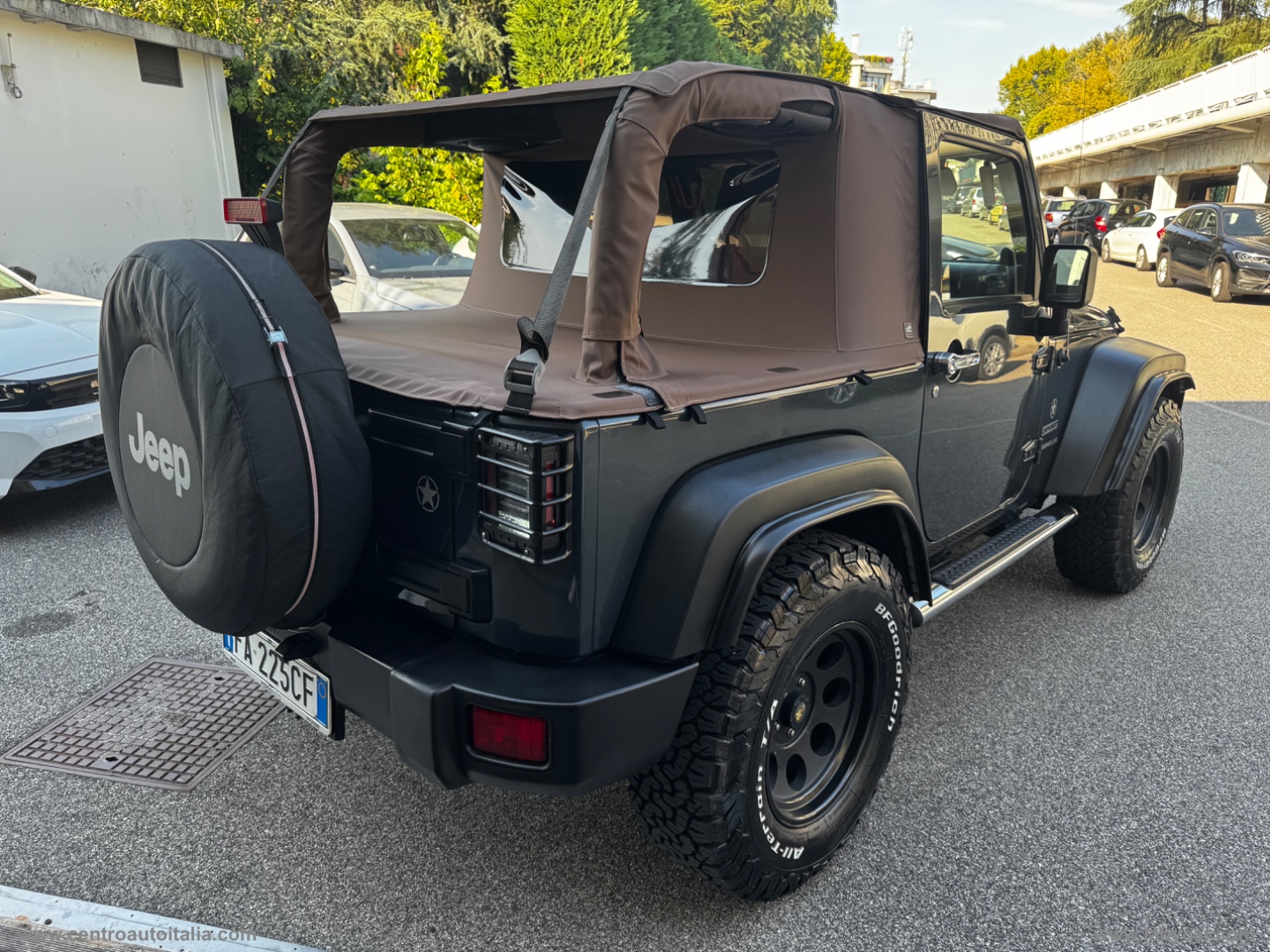 Wrangler 2.8 CRD Sport Auto - immagine 11
