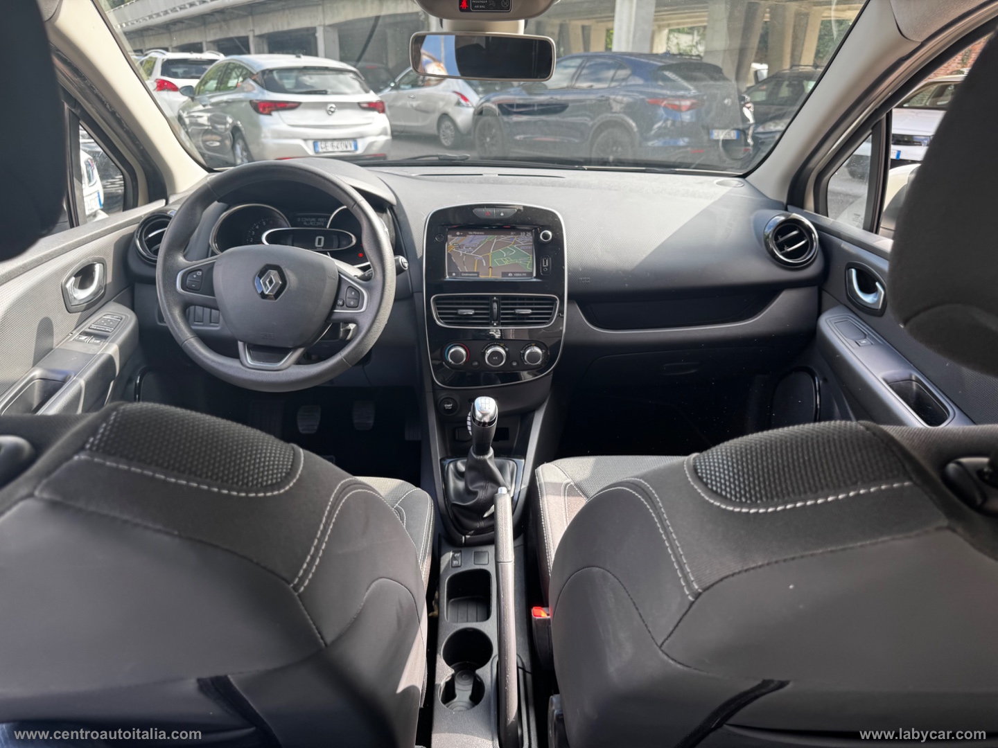 Clio 1.2 75 CV 5p. Duel2 - immagine 11