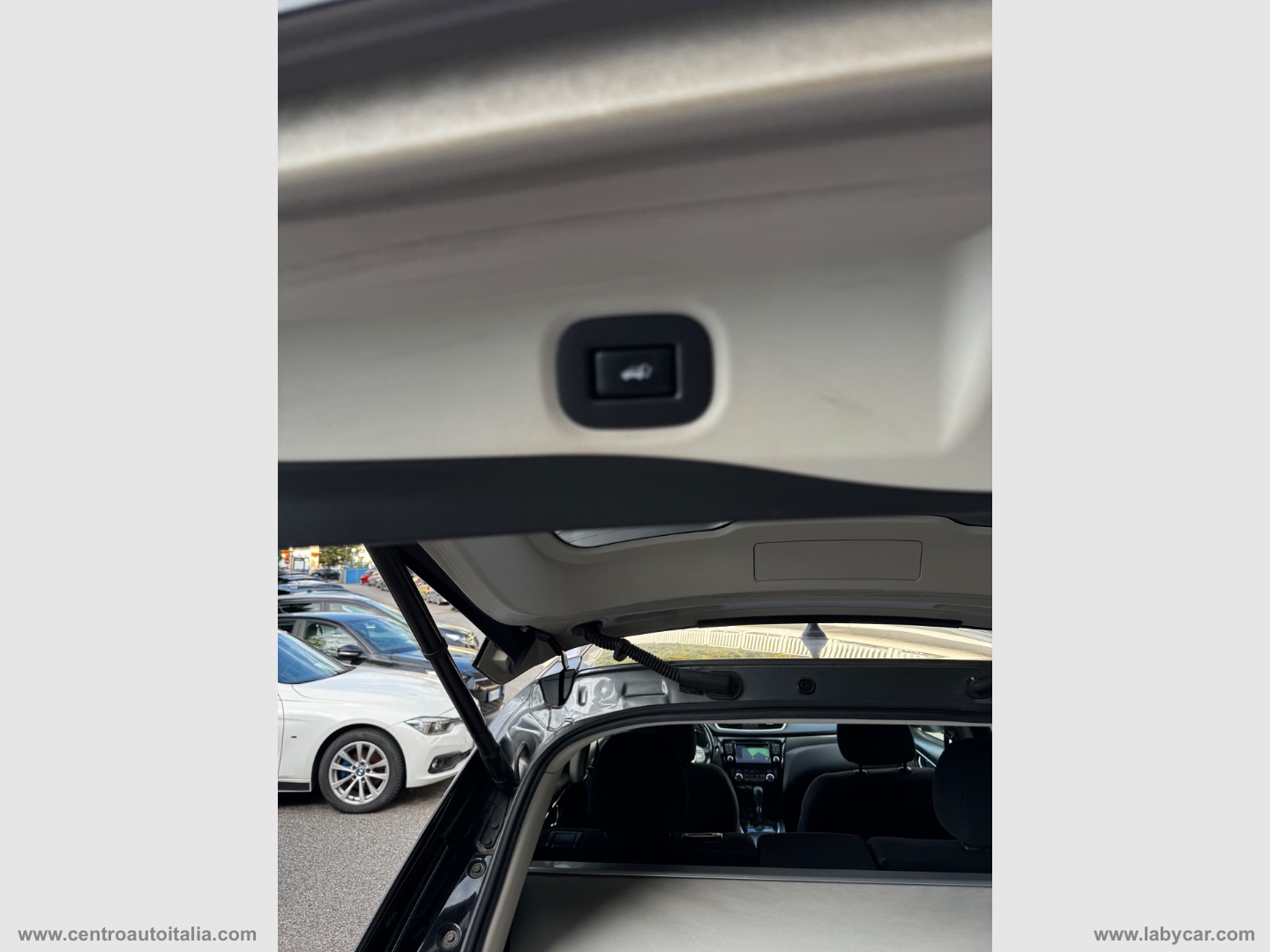 X-Trail 1.6 dCi 2WD Acenta Premium - immagine 11