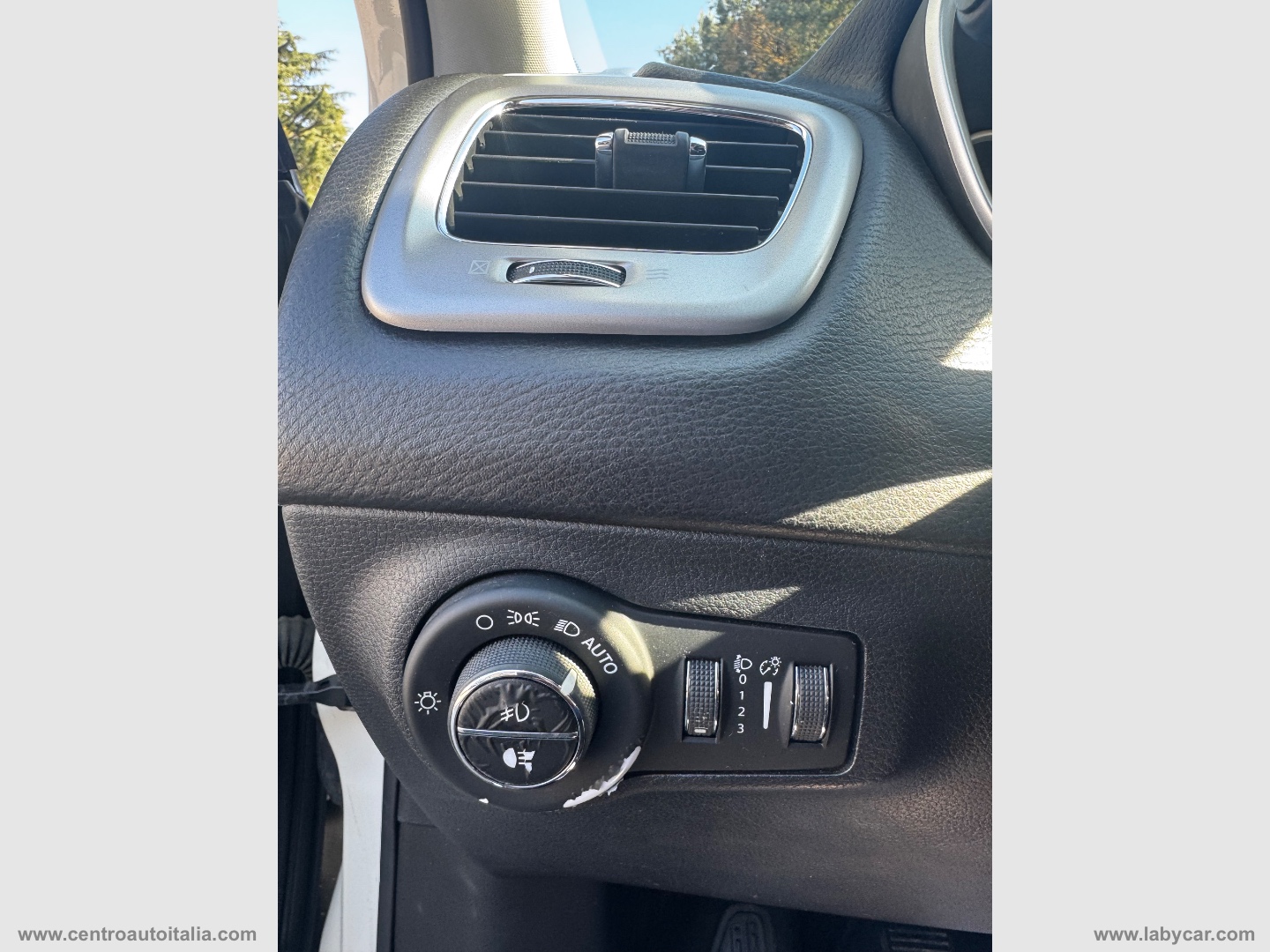 Compass 1.4 MultiAir 2WD Longitude - immagine 11