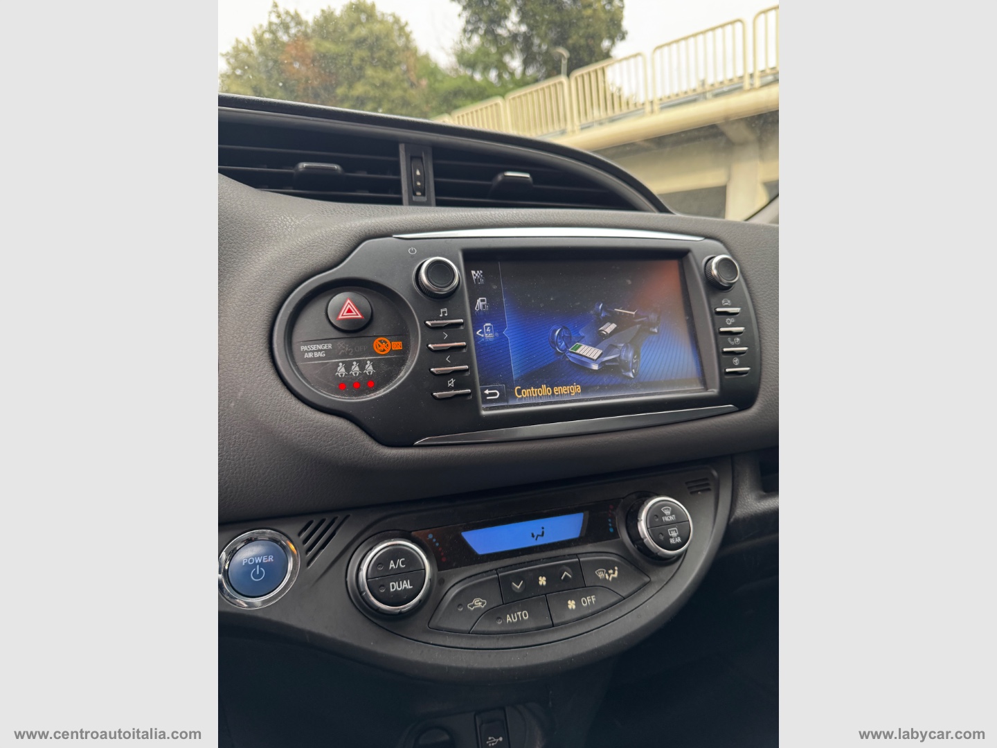 Yaris 1.5 Hybrid 5p. Business - immagine 11