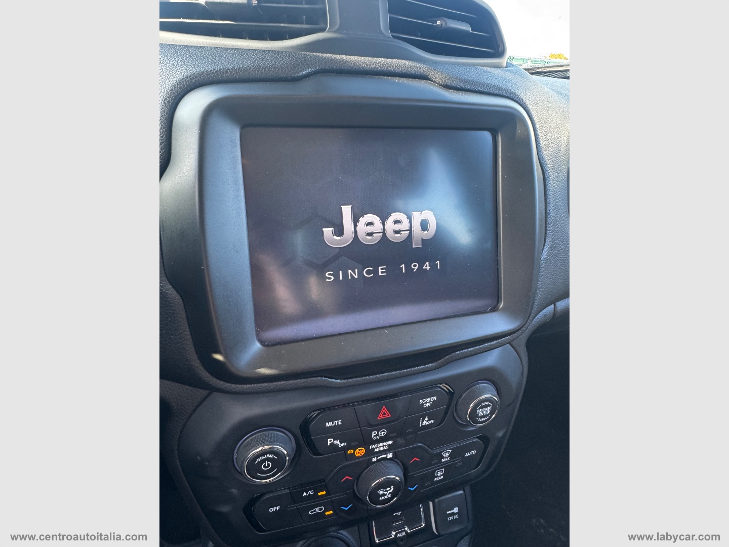 Renegade 1.3 T4 PHEV 4xe S - immagine 11
