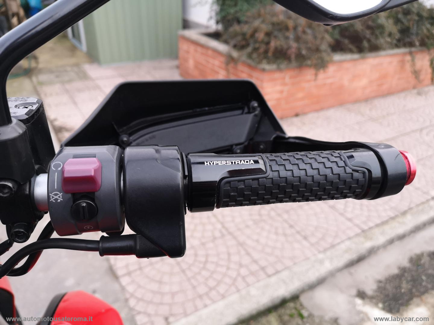 Hyperstrada 937 RATE AUTO MOTO SCOOTER - immagine 11