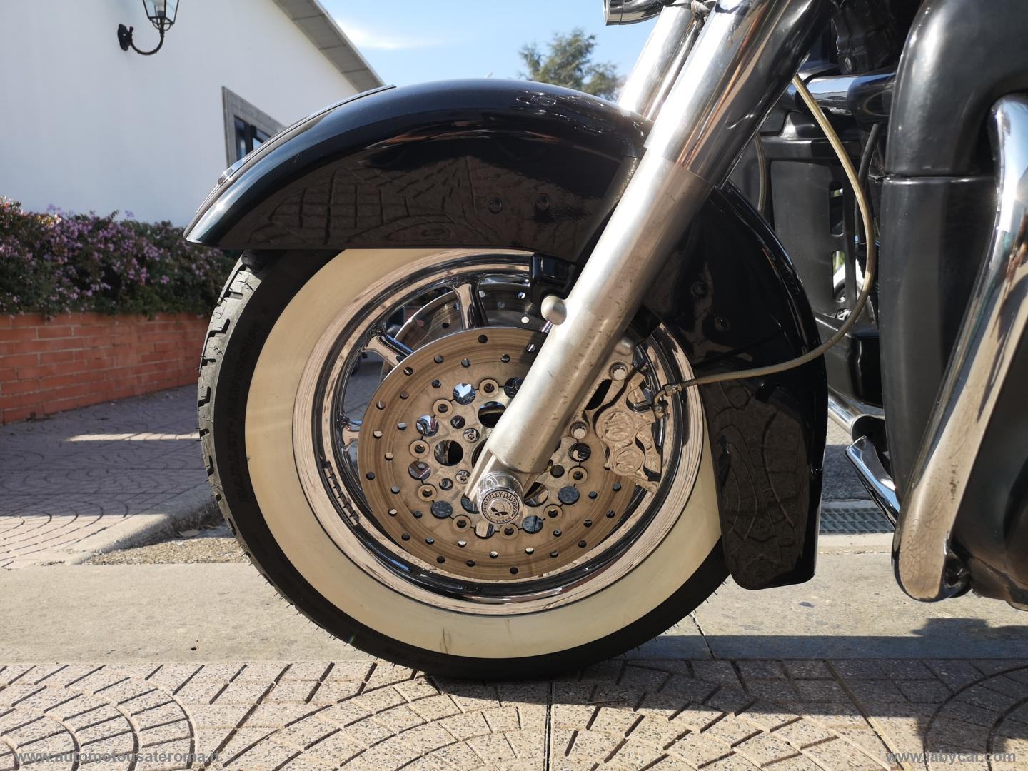 FLHRSI 1449 Road King PROMO WEB - immagine 11
