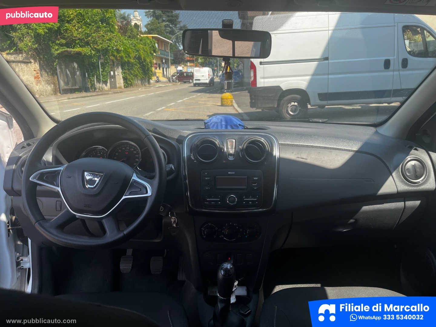 Sandero 1.0 SCe 12V 75 CV Comfort - immagine 11