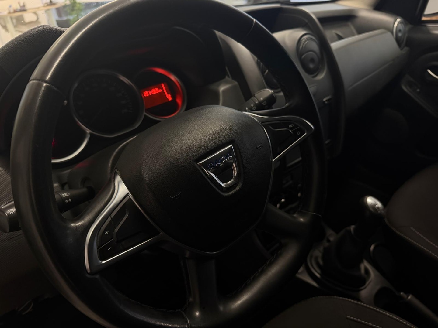 Duster 1.6 115 CV S&S 4x2 GPL Ambiance - immagine 11