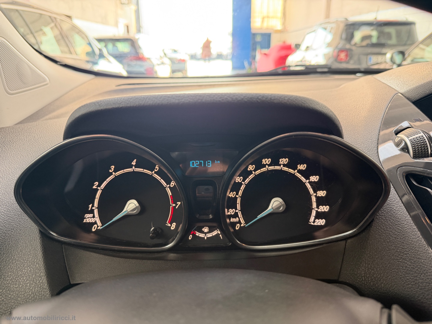 Tourneo Courier 1.0 EcoBoost 100 CV TITANIUM - immagine 11