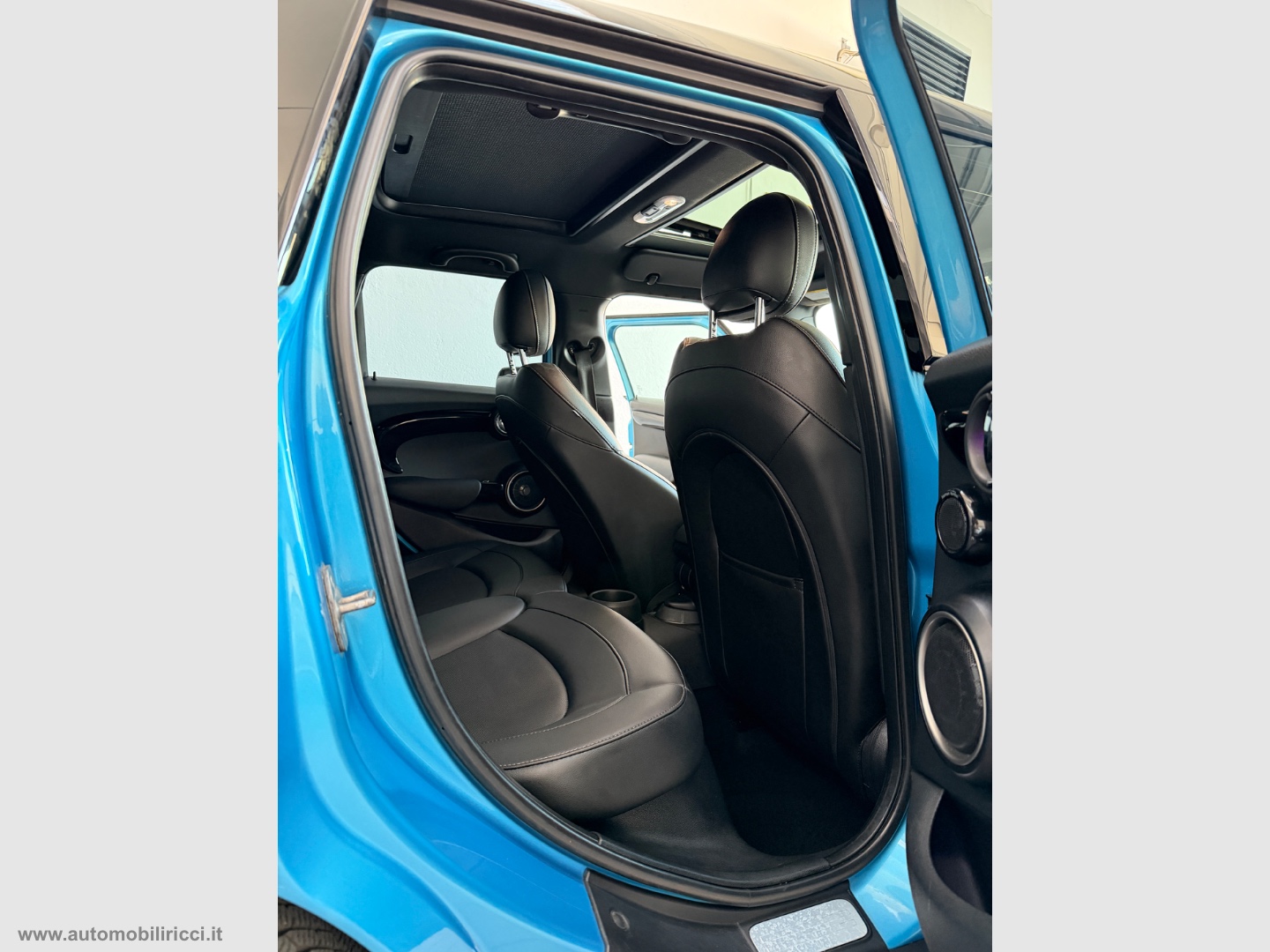Mini Cooper S 5 porte - immagine 11