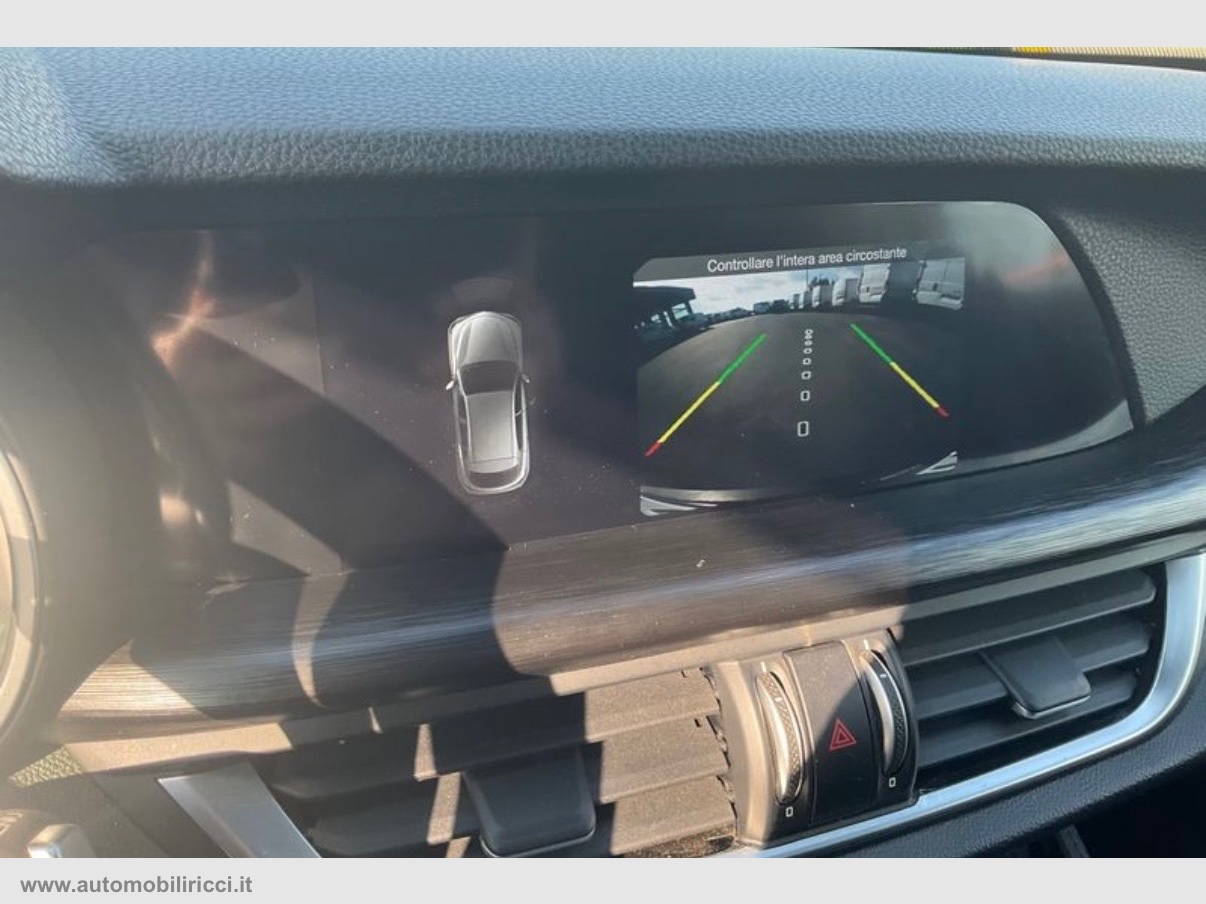 Stelvio 2.2 T.diesel 210CV AT8 Q4 Lusso - immagine 11