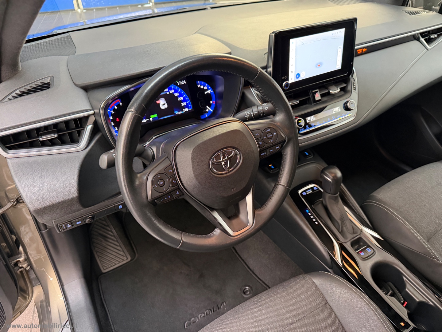 Corolla 1.8 Hybrid Style - immagine 11