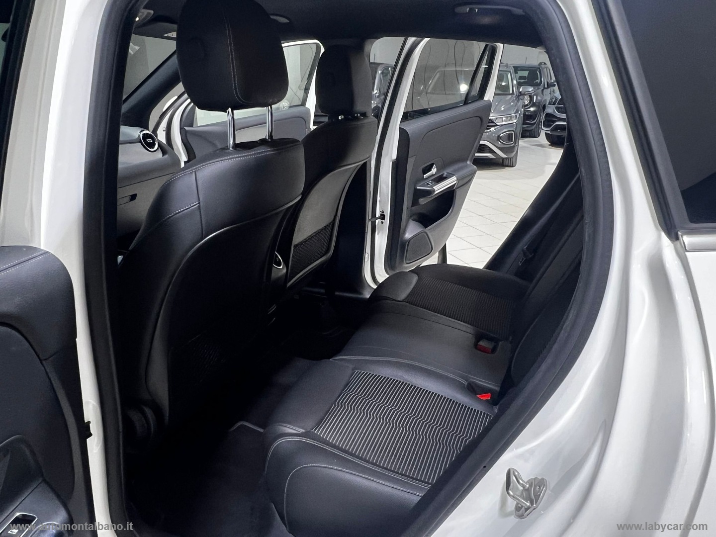 GLA 200 d Automatic 4Matic Sport - immagine 11