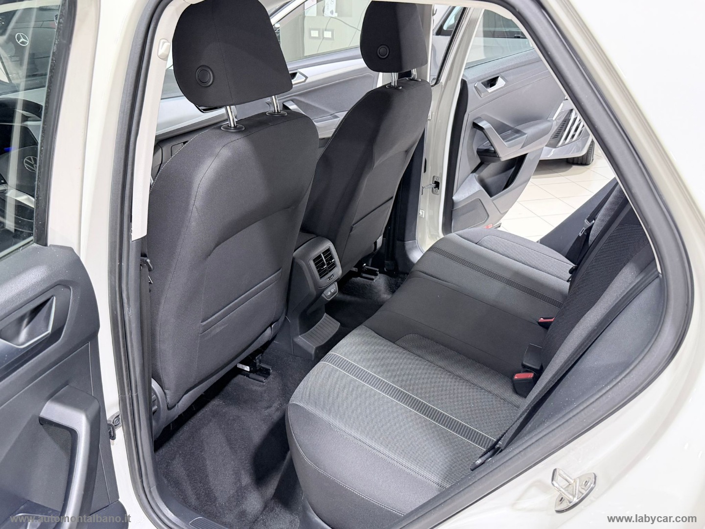 T-Roc 2.0 TDI SCR Life - immagine 11