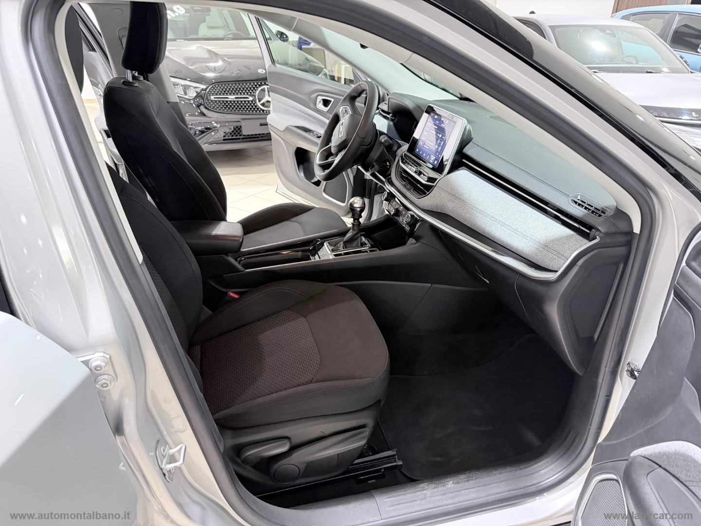 Compass 1.3 T4 2WD Limited - immagine 11