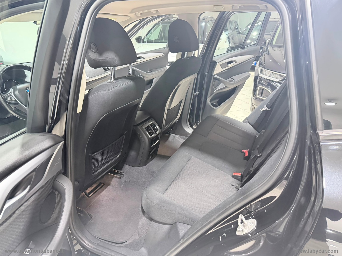 X3 xDrive20d 48V Business Advantage - immagine 11
