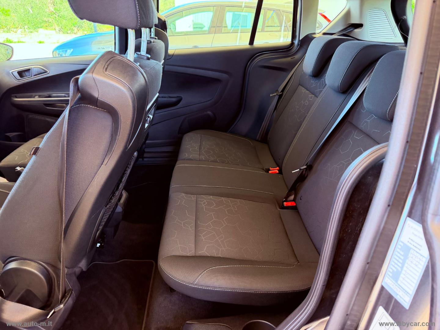 B-Max 1.4 90 CV GPL Titanium - immagine 11