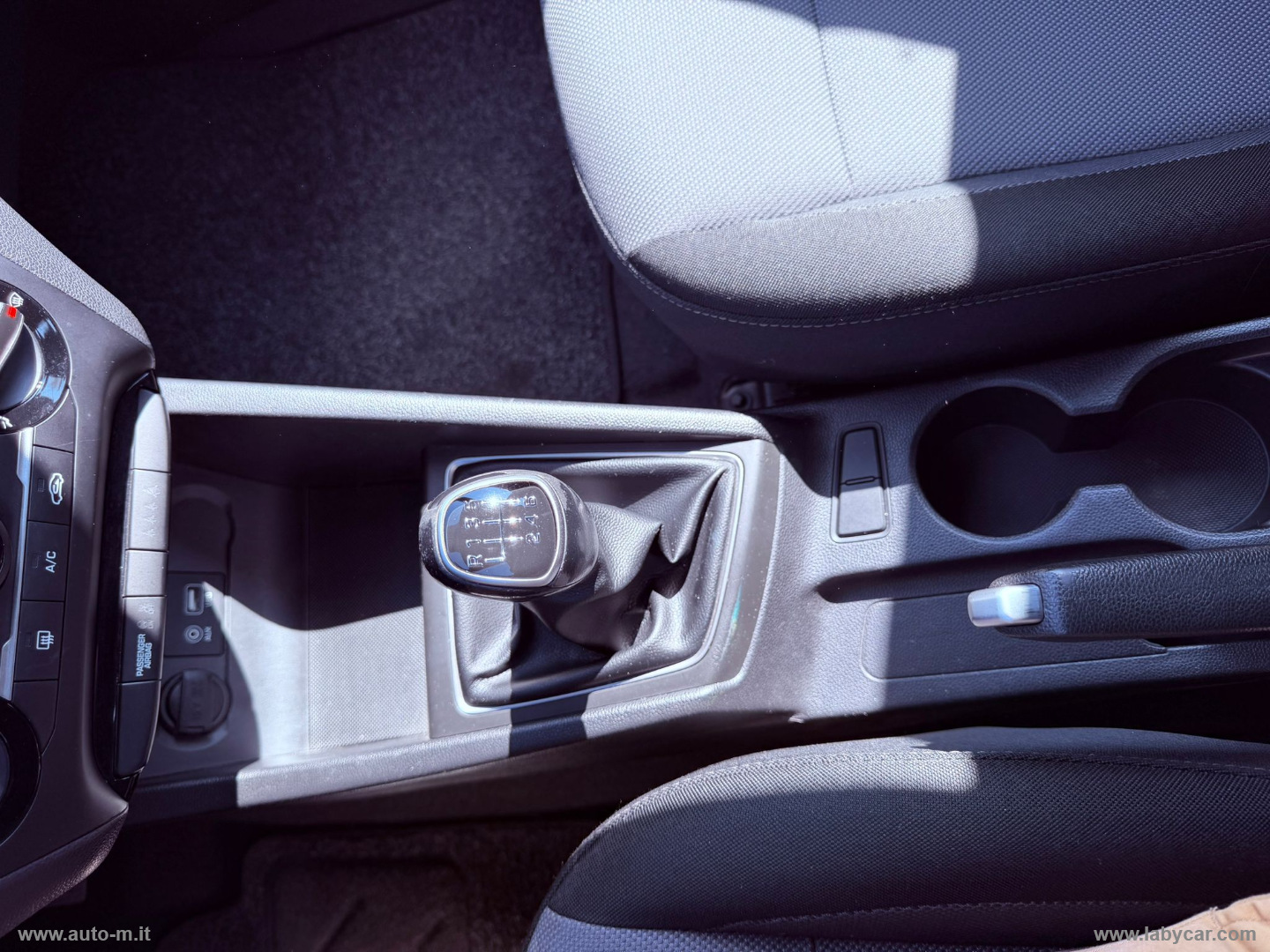 i20 1.1 CRDi 12V 5p. Style - immagine 11