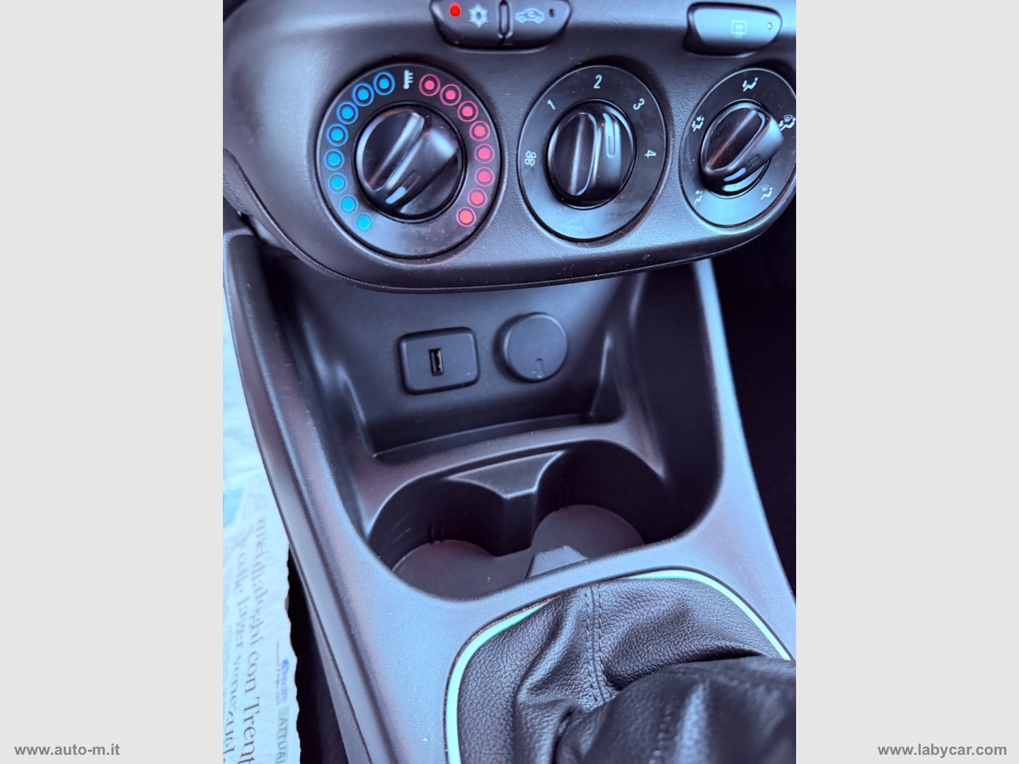 Corsa 1.4 90 CV GPL Tech Coupé b-Color - immagine 11