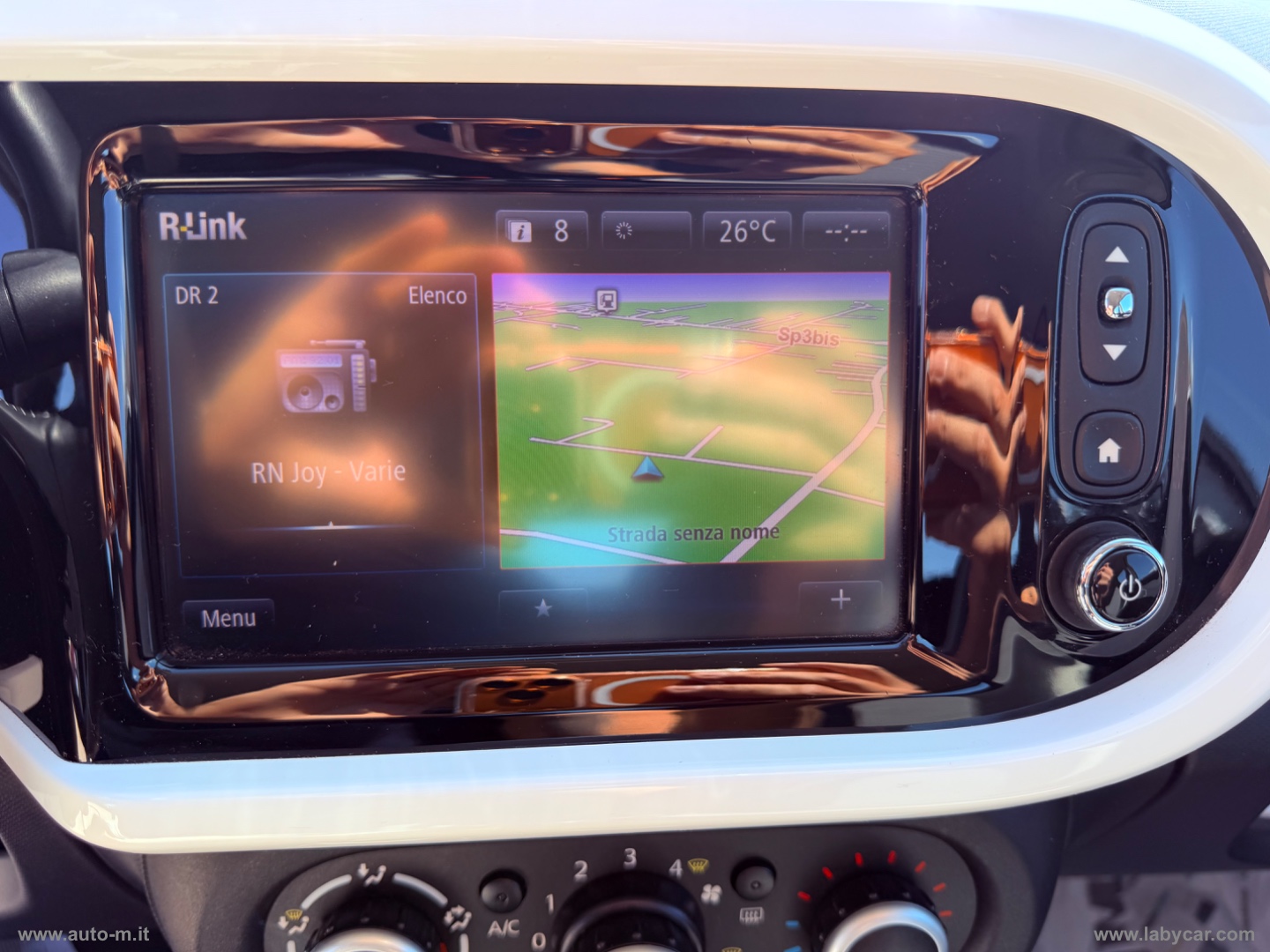 Twingo SCe Zen - immagine 11