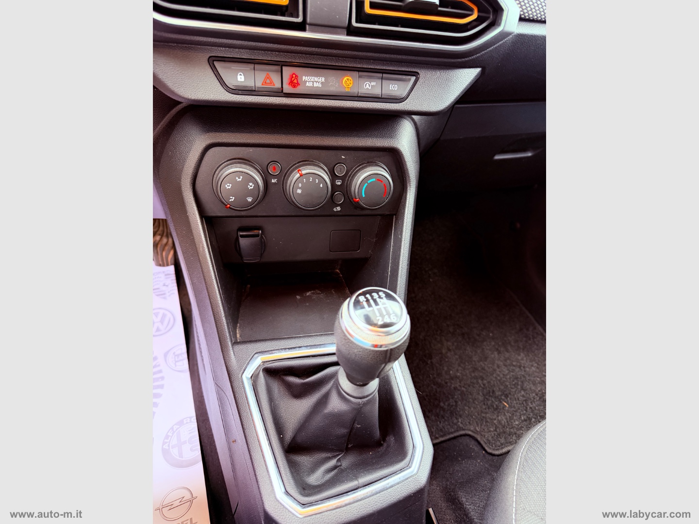 Sandero Step.1.0 TCe ECO-G Comfort SL DP - immagine 11