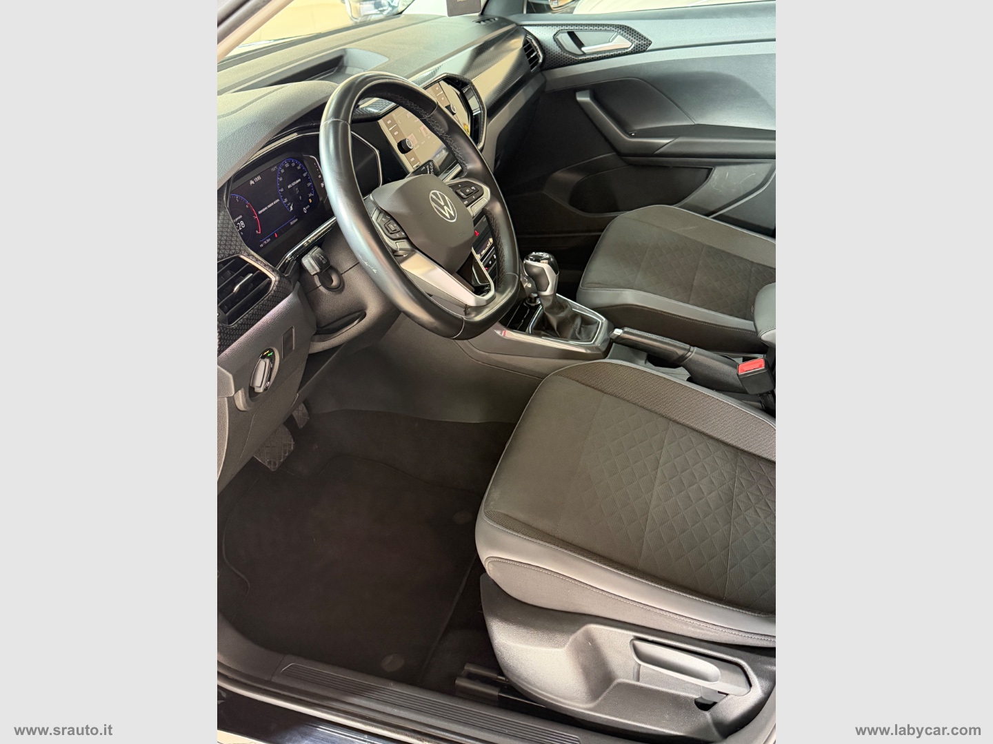 T-Cross 1.0 TSI 110 CV DSG Advanced - immagine 11