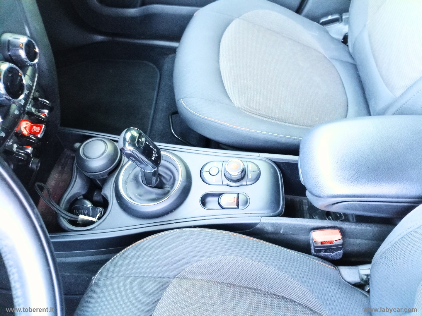 Mini Cooper D Hype Countryman ALL4 Aut. - immagine 11