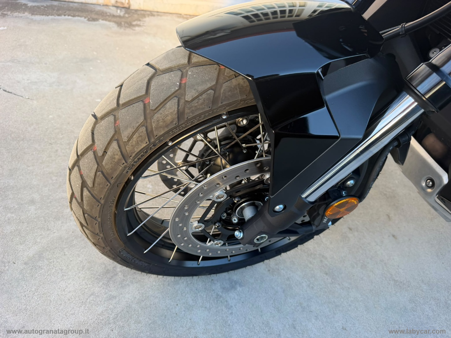 X-ADV 750 PARI NUOVO! - immagine 11