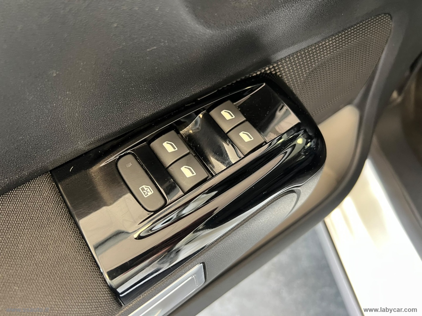 C3 PureTech 83 S&S Shine - immagine 11
