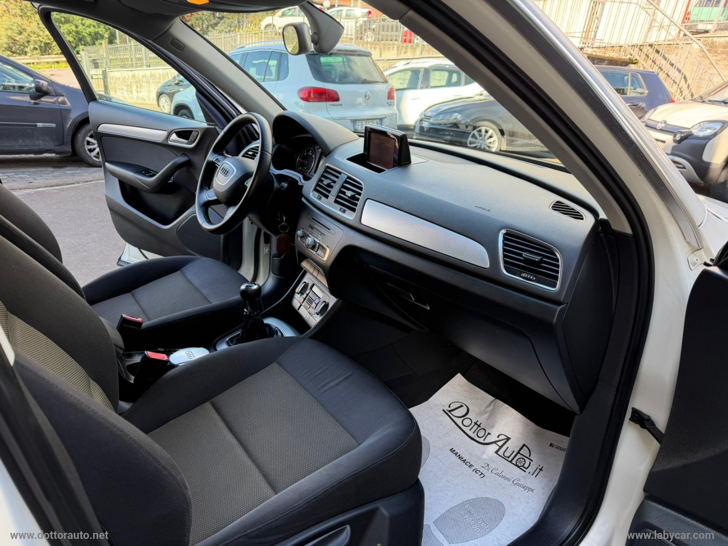 Q3 2.0 TDI Advanced Plus - immagine 11