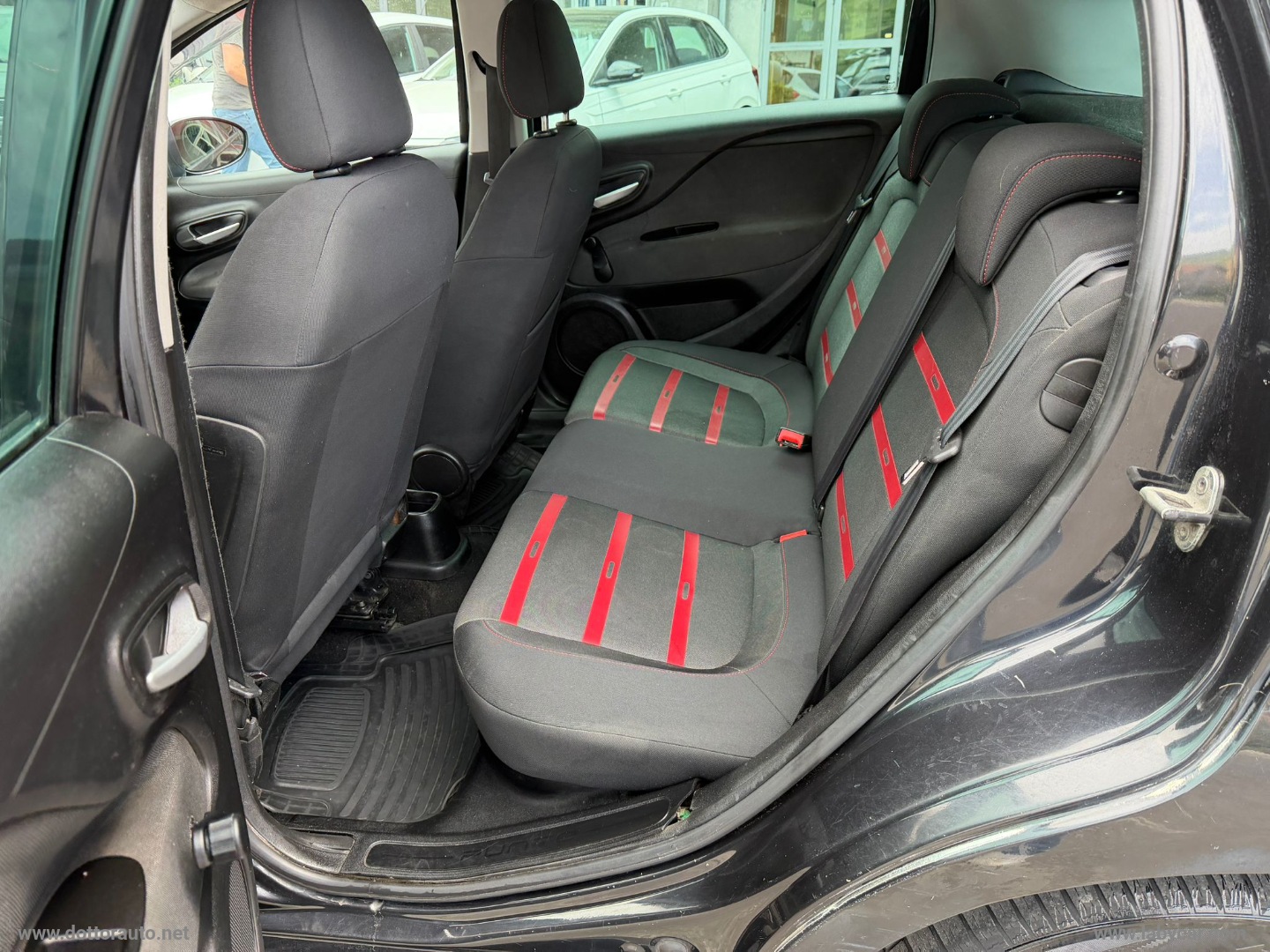 Punto Evo 1.3 Mjt 75 CV 5p. Dynamic - immagine 11
