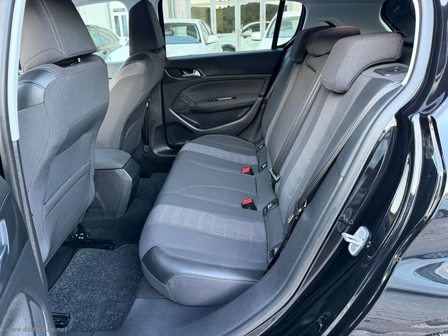 308 BlueHDi 120 S&S GT Line - immagine 11