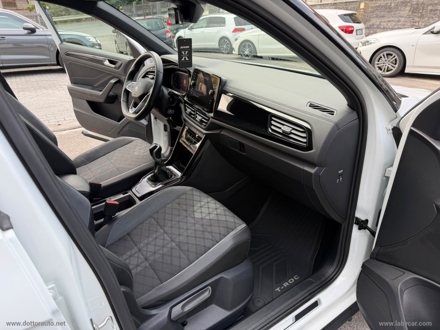 T-Roc 2.0 TDI SCR R-Line - immagine 11